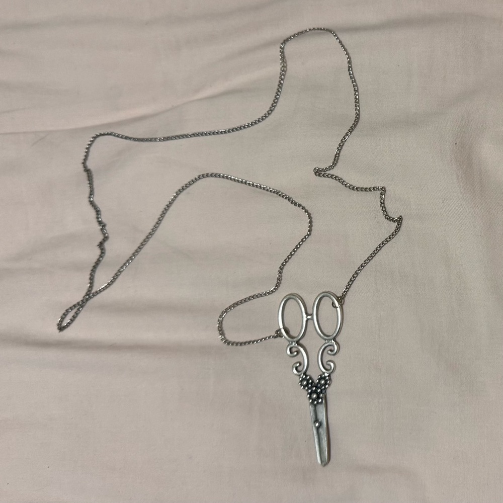 Vintage Silver Scissors Pendant Necklace